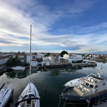 Apartamento En Roses Con Vistas Al Canal Y Piscina Eksteriør bilde