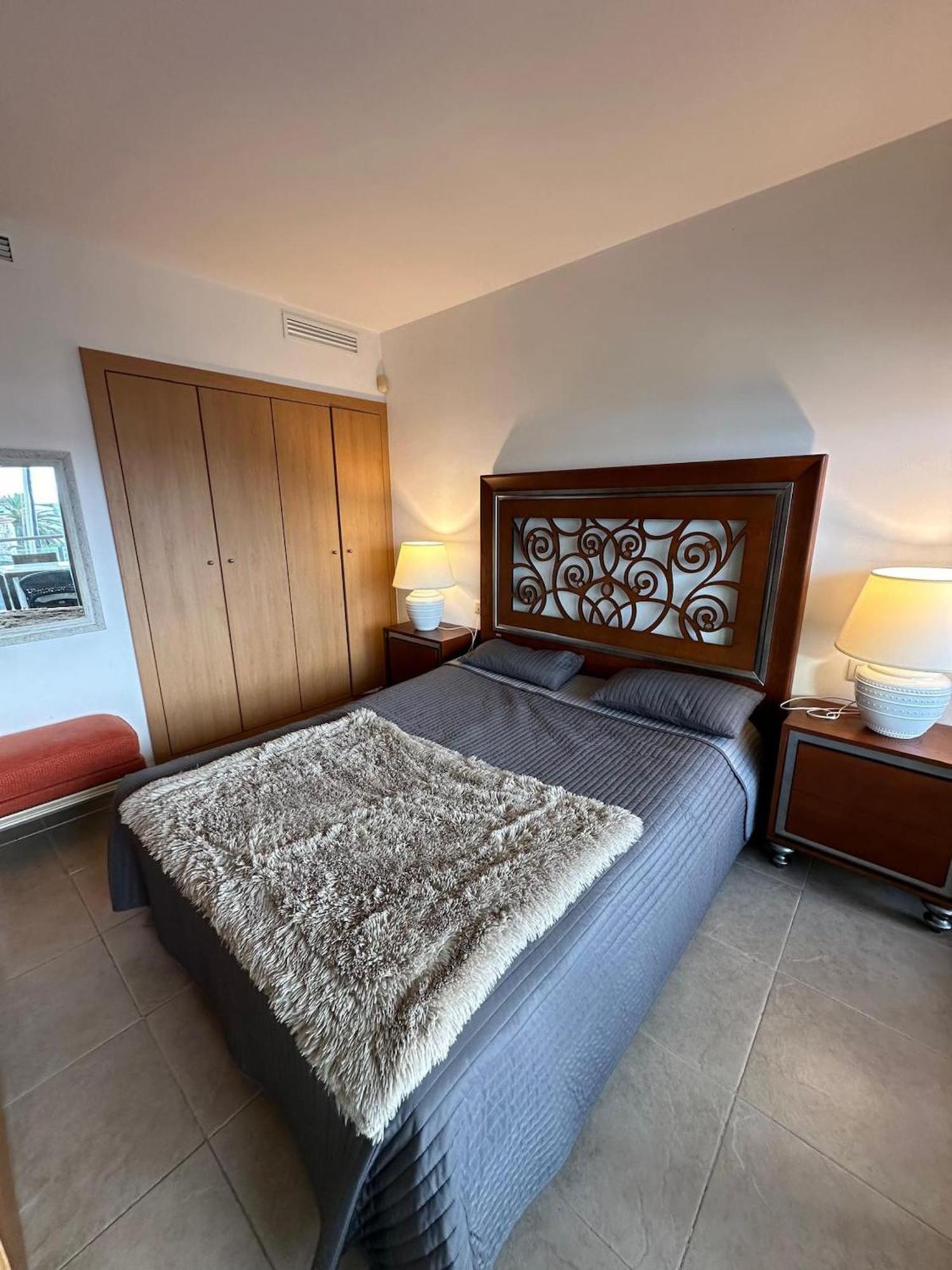 Apartamento En Roses Con Vistas Al Canal Y Piscina Eksteriør bilde