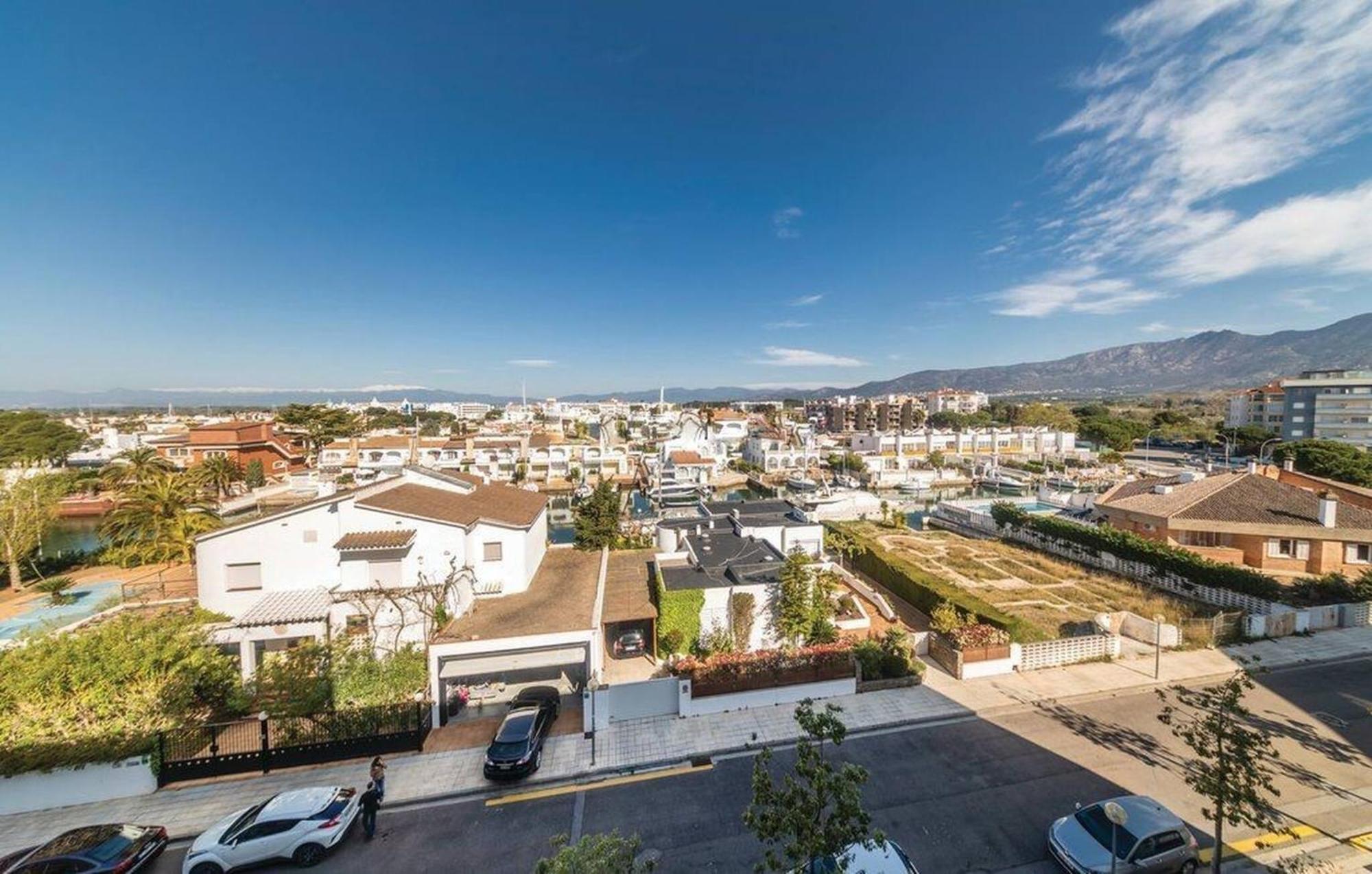 Apartamento En Roses Con Vistas Al Canal Y Piscina Eksteriør bilde
